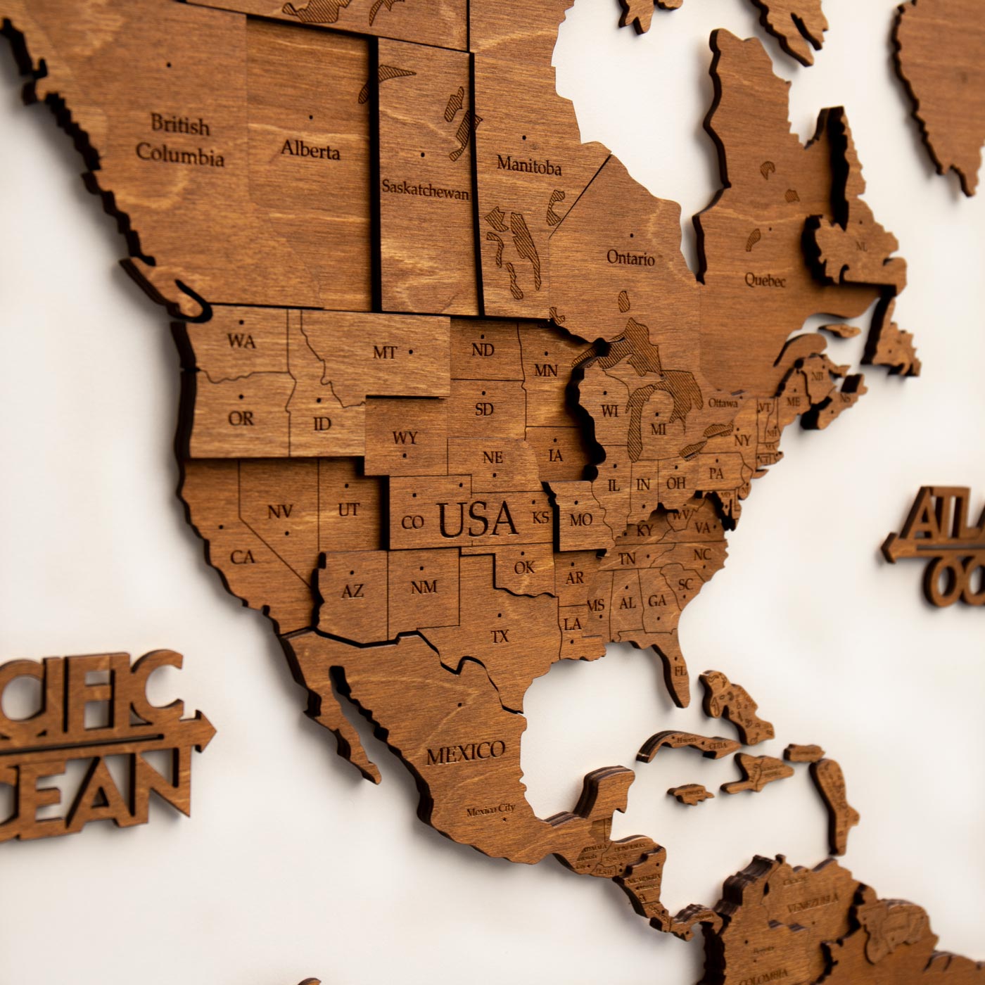 Καφέ 3d ξύλινος παγκόσμιος χάρτης. Διακόσμηση τοίχου. Ksilart